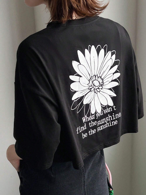 Women Summer Slogan Flower Print Loose Crop-Top