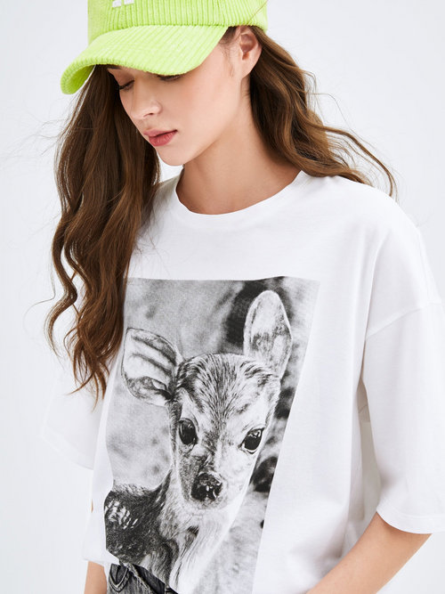 Women Deer Printed T-shirt