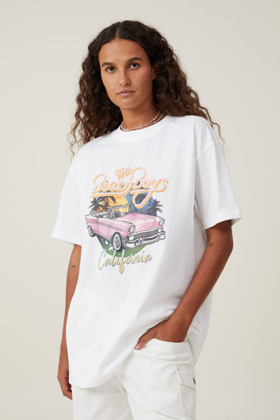 Women The Graphic License Oversized T-shirt